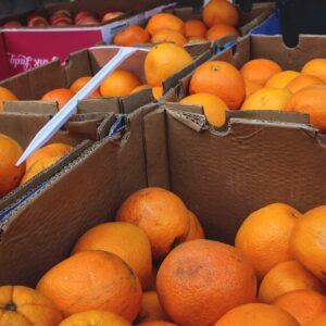 fruit, fruit stand, boxes, oranges, healthy, was standing, fruit shop, orange, detail, perspective, yummy, fresh, fruity, cute, vitamins